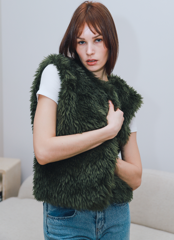 Kaki Faux Fur Gilet - GIFAU